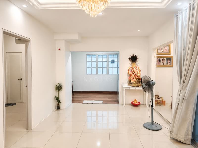 2-storey Terraced House for Sale in Puncak Alam (Selangor) - Kings Soe - Living Room - PropertyGuru.com.my
