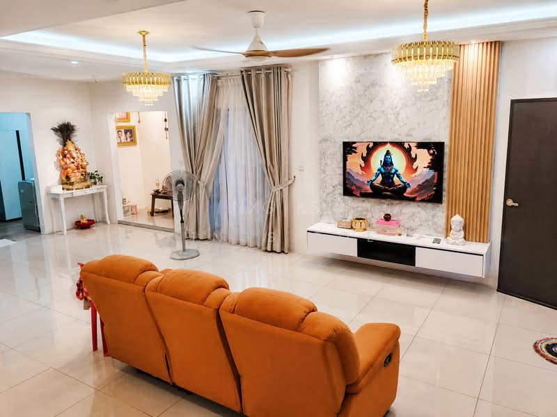 2-storey Terraced House for Sale in Puncak Alam (Selangor) - Kings Soe - Living Room - PropertyGuru.com.my