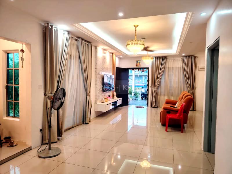 2-storey Terraced House for Sale in Puncak Alam (Selangor) - Kings Soe - Living Room - PropertyGuru.com.my