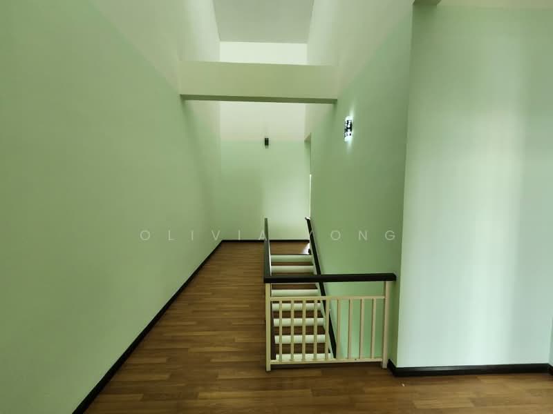 Townhouse for Sale in Petaling Jaya (Selangor) - Olivia Yong - Corridor - PropertyGuru.com.my