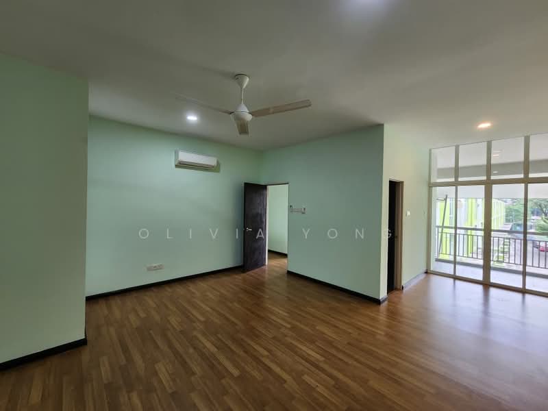 Townhouse for Sale in Petaling Jaya (Selangor) - Olivia Yong - Living Room - PropertyGuru.com.my