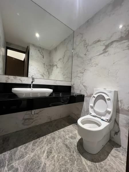 Condominium for Sale at The Marina View - Jessie Choo - Bathroom - PropertyGuru.com.my