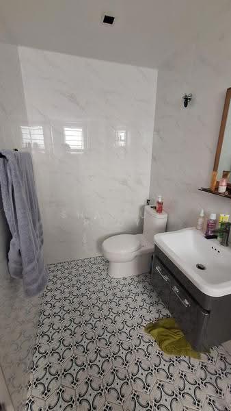 Rumah Teres 2-Tingkat untuk Dijual di Au 4 (Ulu Kelang) - Shaiful Rudy - Bathroom - PropertyGuru.com.my