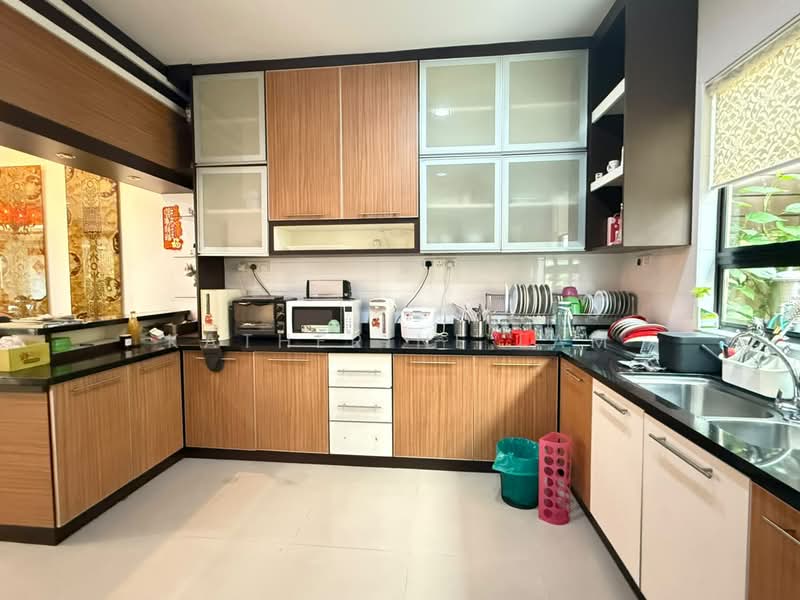 Semi-Detached House for Rent in Puchong (Selangor) - Katherine Lam - Kitchen - PropertyGuru.com.my