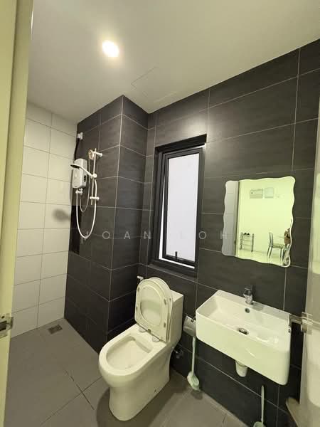 Service Residence for Rent at Horizon Suites - Joan Loh - Bathroom - PropertyGuru.com.my