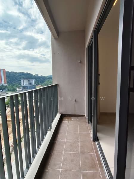 Servis Apartment untuk Disewa di D'Erica - Autumn Low - Balcony - PropertyGuru.com.my