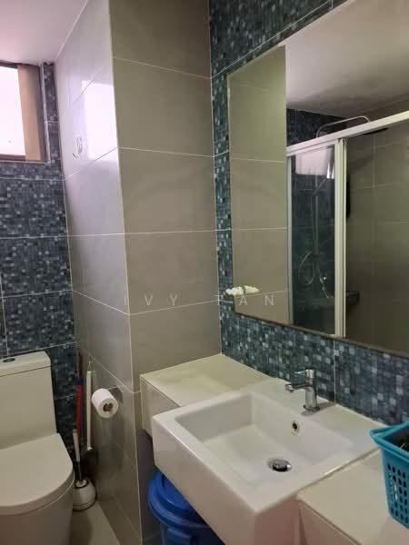 Condominium for Rent at Mutiara Oriental - Ivy Tan - Bathroom - PropertyGuru.com.my