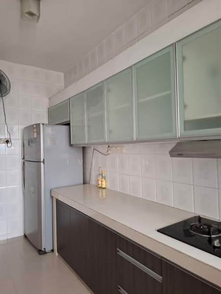 Condominium for Rent at Mutiara Oriental - Ivy Tan - Kitchen - PropertyGuru.com.my