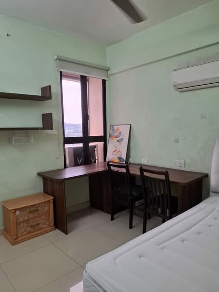 Condominium for Rent at Mutiara Oriental - Ivy Tan - Study - PropertyGuru.com.my