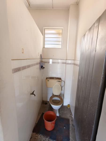 Flat for Sale at Kenari - Melinda Ee - Bathroom - PropertyGuru.com.my