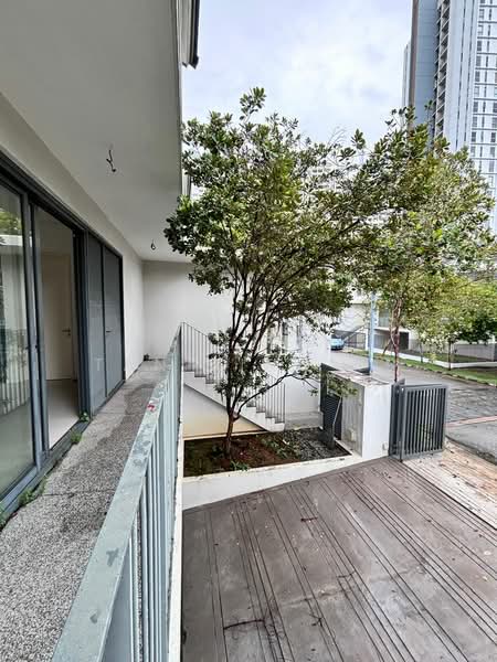 Rumah Teres 3 Tingkat untuk Dijual di Batu Uban (Gelugor) - Tan Jing Yi - Exterior - PropertyGuru.com.my
