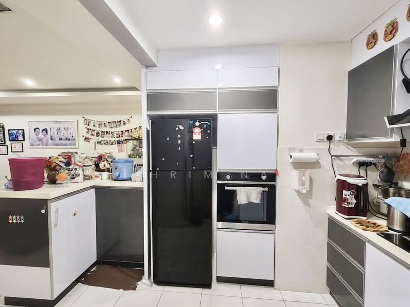Condominium for Sale at First Residence (Residensi Unggul) - Syahrim Naim - Kitchen - PropertyGuru.com.my