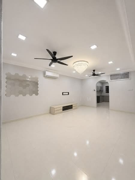 2-storey Terraced House for Rent in Ampang (Selangor) - Aka Lim - Living Room - PropertyGuru.com.my