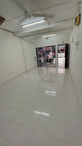 Rumah Teres 2 Tingkat untuk Disewa di PJS 2, Taman Sri Medan (Petaling Jaya) - Daniel Tan - Interior - PropertyGuru.com.my
