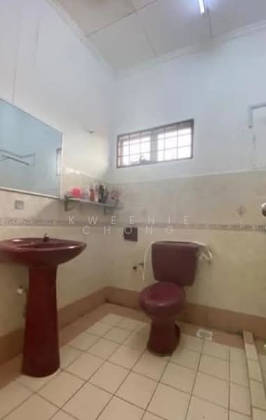 2-storey Terraced House for Sale in Bandar Tun Hussein Onn (Cheras) - Kweenie Chong - Bathroom - PropertyGuru.com.my
