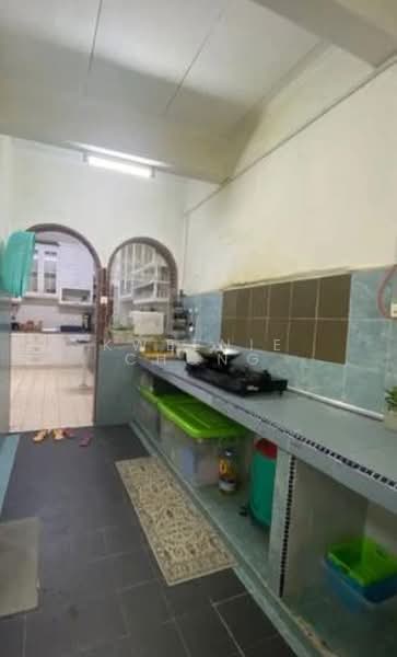 2-storey Terraced House for Sale in Bandar Tun Hussein Onn (Cheras) - Kweenie Chong - Kitchen - PropertyGuru.com.my