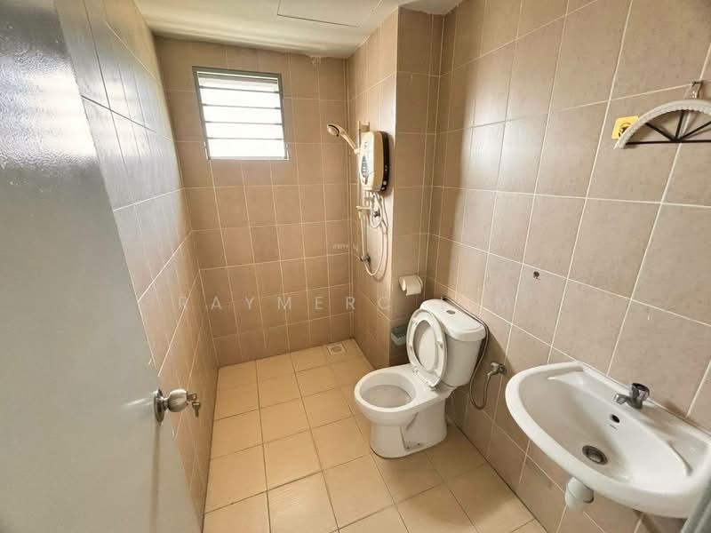Apartment for Rent at Desa Mas Apartment - Raymerc Lim - Bathroom - PropertyGuru.com.my