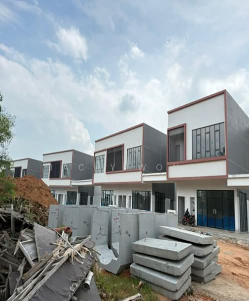 Shop / Office for Rent in Rawang (Selangor) - Jacky Wong - Exterior - PropertyGuru.com.my