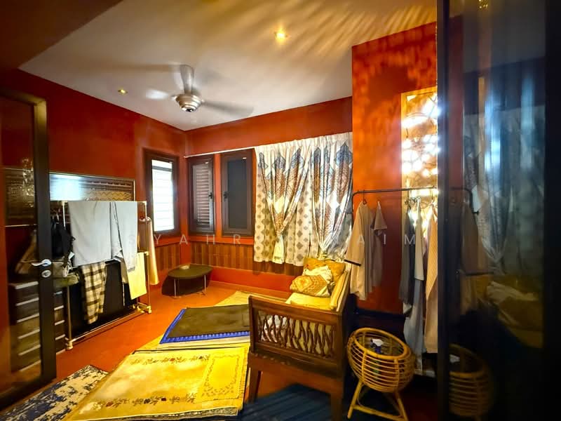 Rumah Teres untuk Dijual di Bukit Rahman Putra (Sungai Buloh) - Syahrim Naim - Bedroom - PropertyGuru.com.my