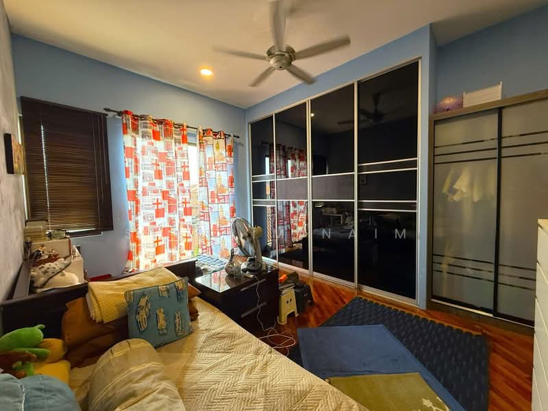 Rumah Teres untuk Dijual di Bukit Rahman Putra (Sungai Buloh) - Syahrim Naim - Bedroom - PropertyGuru.com.my