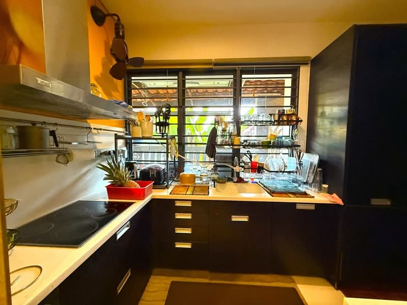 Rumah Teres untuk Dijual di Bukit Rahman Putra (Sungai Buloh) - Syahrim Naim - Kitchen - PropertyGuru.com.my