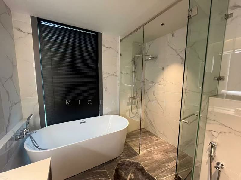 Servis Apartment untuk Disewa di Core Residence @ TRX - Michael Au - Bathroom - PropertyGuru.com.my