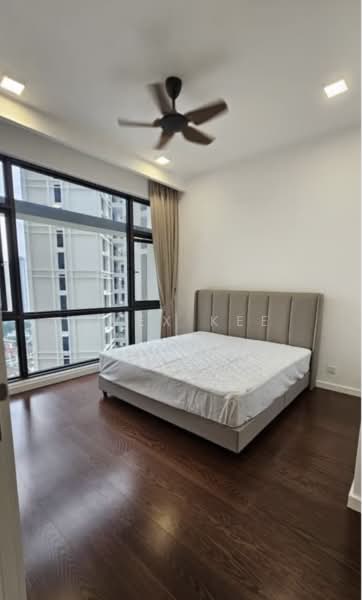 Servis Apartment untuk Dijual di The Park Sky Residence - Avex Kee - Bedroom - PropertyGuru.com.my