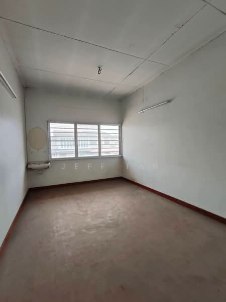 Semi-Detached House for Sale in Taman Mansion (Ipoh) - Jeff Tan - Interior - PropertyGuru.com.my