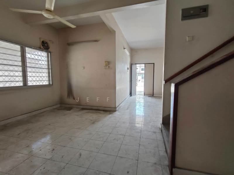 Semi-Detached House for Sale in Taman Mansion (Ipoh) - Jeff Tan - Interior - PropertyGuru.com.my