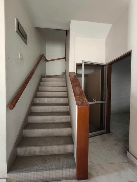 Semi-Detached House for Sale in Taman Mansion (Ipoh) - Jeff Tan - Interior - PropertyGuru.com.my
