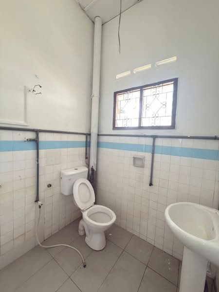 Rumah Teres 1-Tingkat untuk Dijual di Johor Bahru (Johor) - Joanne Yong - Bathroom - PropertyGuru.com.my