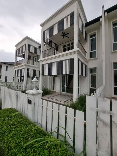 Rumah Teres 2 Tingkat untuk Dijual di Eco Majestic (Semenyih) - Jesslyn Lee - Exterior - PropertyGuru.com.my