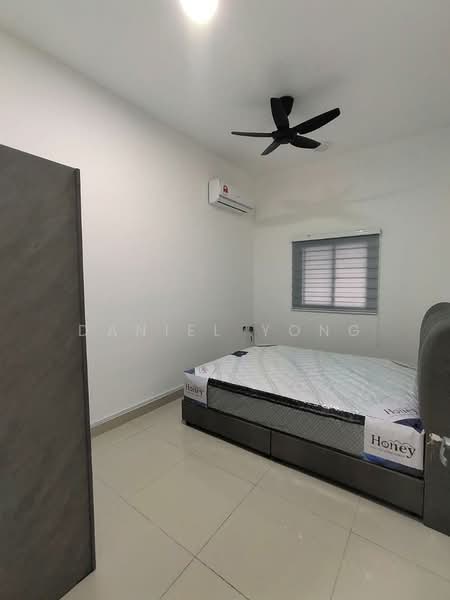 Servis Apartment untuk Dijual di Meldrum Heights (Residensi Meldrum) - Daniel Yong - Bedroom - PropertyGuru.com.my