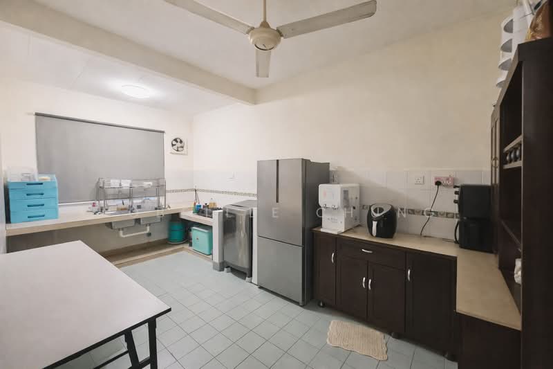 2-storey Terraced House for Sale in Putra Heights (Subang Jaya) - Nobeille Chung - Kitchen - PropertyGuru.com.my
