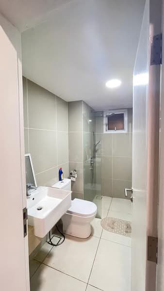 Servis Apartment untuk Disewa di Sentul Point - Derrick Cheang Keat Xiung - Bathroom - PropertyGuru.com.my
