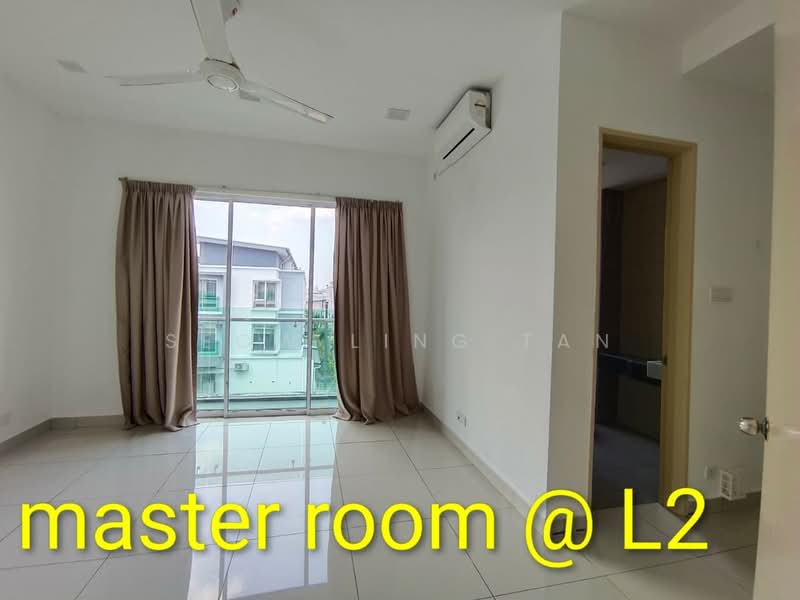 3-storey Terraced House for Rent in Usj 8 (Subang Jaya) - Seow Ling Tan - Master Bedroom - PropertyGuru.com.my
