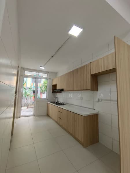 3-storey Terraced House for Rent in Usj 8 (Subang Jaya) - Seow Ling Tan - Kitchen - PropertyGuru.com.my
