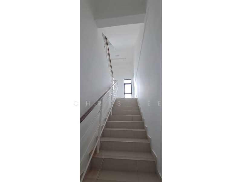 Factory for Rent in Banting (Selangor) - Chris Lee - Corridor - PropertyGuru.com.my