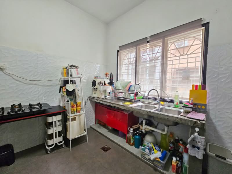 2-storey Terraced House for Sale in Taman Perindustrian Usj 1 (Subang Jaya) - Nobeille Chung - Kitchen - PropertyGuru.com.my
