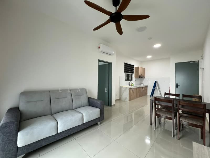 Kediaman Servis untuk Disewa di Parkland Residence @ Kajang 2 - Elaine Yap - Living Room - PropertyGuru.com.my