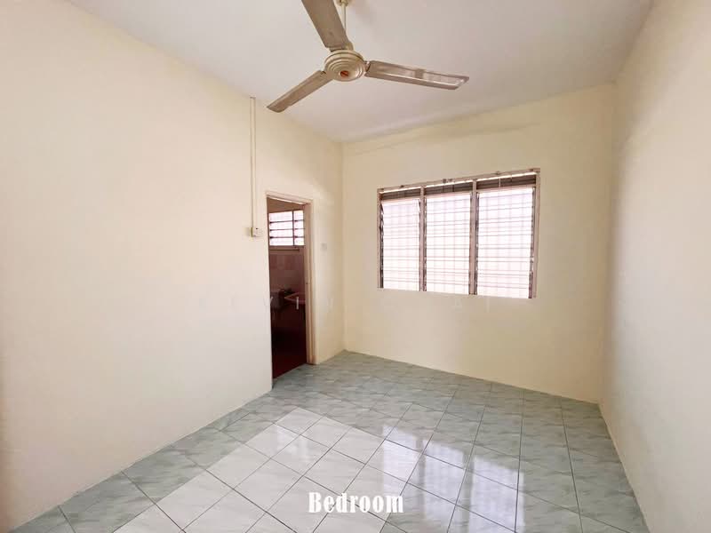 2-storey Terraced House for Sale in Kampar (Perak) - Kevin Chai - Bedroom - PropertyGuru.com.my