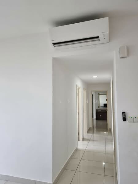Service Residence for Rent at Parc 3 - JK Leong - Corridor - PropertyGuru.com.my