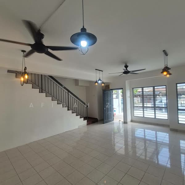 2-storey Terraced House for Rent in Setia Impian (Setia Alam) - Afiqah zaidi - PropertyGuru.com.my