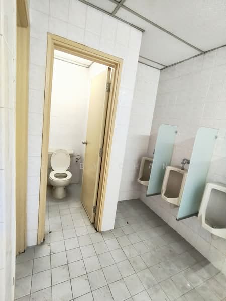 Office for Rent in Kampung Datuk Keramat (Keramat) - Abby Chan - Bathroom - PropertyGuru.com.my