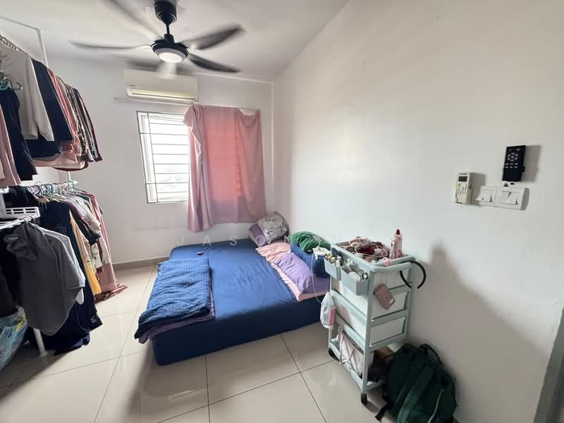Service Residence for Sale at Sentrovue - Jason Ng - Bedroom - PropertyGuru.com.my