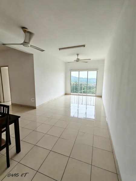 Kondominium untuk Disewa di Juta Mines - Camie Hoo - Living Room - PropertyGuru.com.my