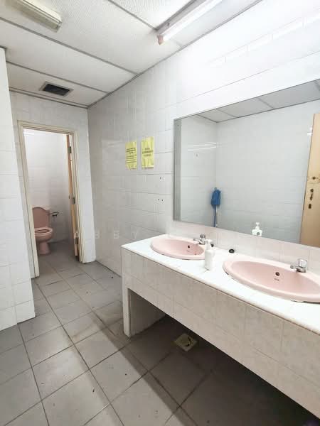 Office for Rent in Kampung Datuk Keramat (Keramat) - Abby Chan - Bathroom - PropertyGuru.com.my