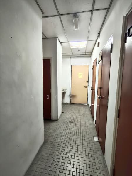 Office for Rent in Kampung Datuk Keramat (Keramat) - Abby Chan - Corridor - PropertyGuru.com.my