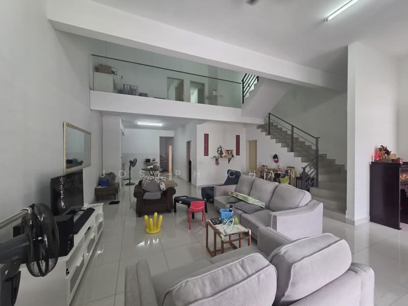 2-storey Terraced House for Sale in Setia Damai (Setia Alam) - Joseph Chan - Living Room - PropertyGuru.com.my