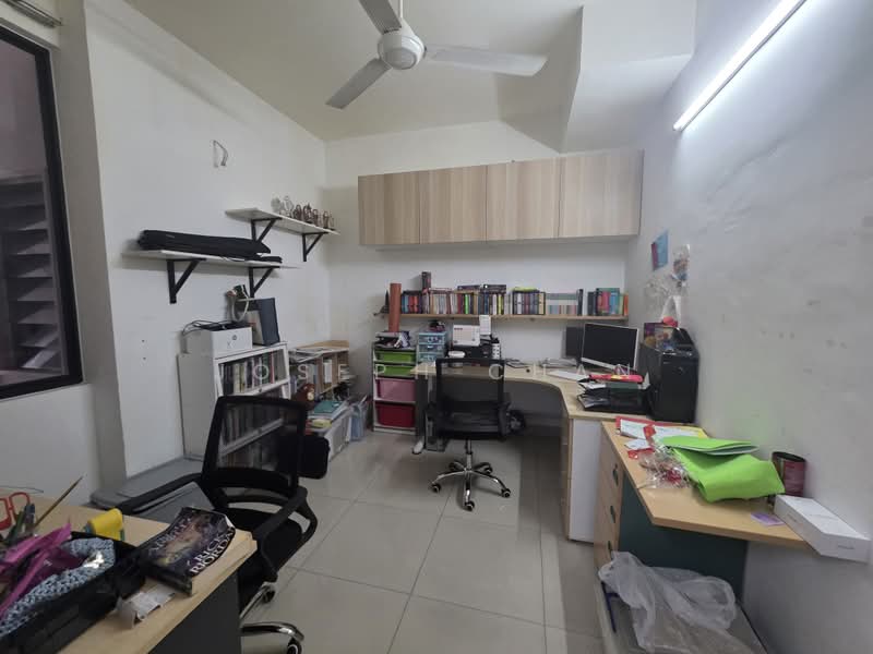 2-storey Terraced House for Sale in Setia Damai (Setia Alam) - Joseph Chan - Study - PropertyGuru.com.my